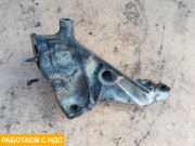 Кронштейн усилителя бампера