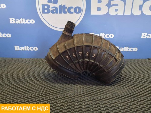 Патрубок воздушного фильтра