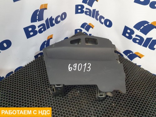 Накладка салонная левая