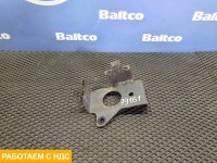 Кронштейн ускорительного клапана