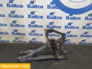 Кронштейн реактивной тяги левый